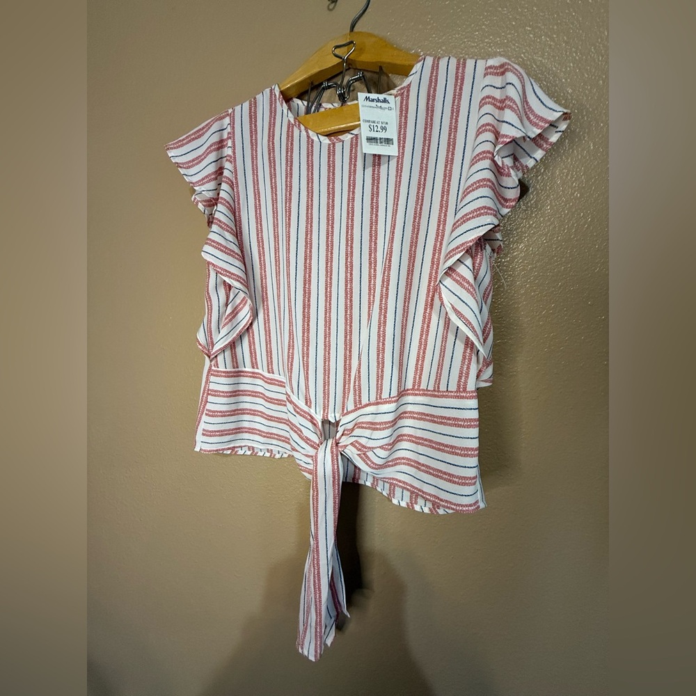 NWT NEW Monteau Los Angeles Flutter Sleeve Front Tie Top Women's Medium Size M - Picture 2 of 12